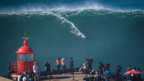 230426110542-sebastian-steudtner-nazare-file-restricted-102920.jpg