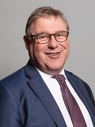 330px-Official_portrait_of_Rt_Hon_Mark_Francois_MP_crop_2.jpg