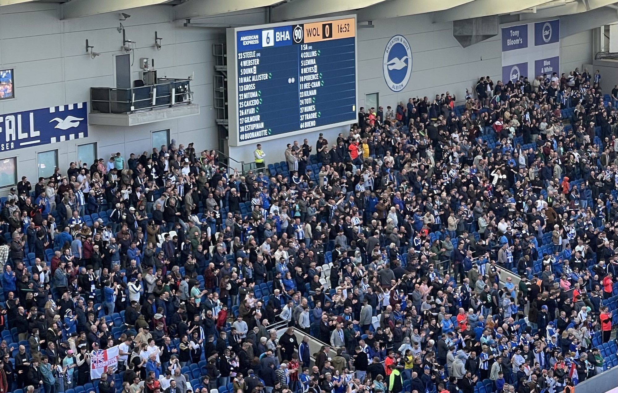 Brighton 6 Wolves 0.jpg