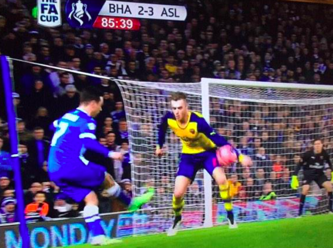 Chambers handball v Brighton.png