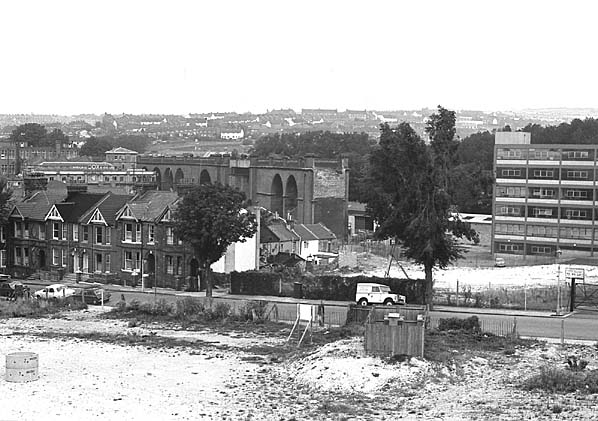 hartington Halt 1975.jpg