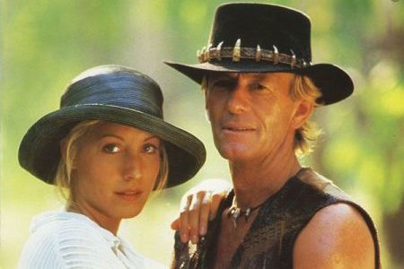 linda kozlowski paul hogan crocodile dundee 2_opt.jpg