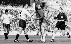 Dave_mackay_3217606b.jpg