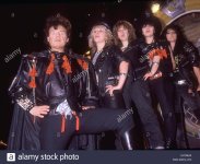 gary-glitter-photocall-with-female-heavy-metal-band-girlschool-promoting-KYCMH3.jpg