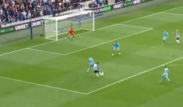 Connolly-goal-Brighton-vs-Tottenham-320x187.jpg