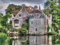 scotney castle 2.jpg