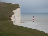 800px-Beachy_Head%2C_Sussex%2C_UK.jpg