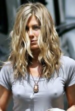 gallery_main-0730_aniston_pokies_01.jpg