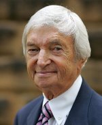 890891-richie-benaud.jpg