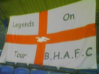 legends on tour flag at southend.jpg