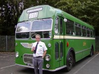 bus_bristol_green_crosville.jpg