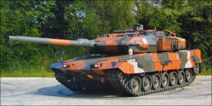 Leopard2HEL-01.jpg