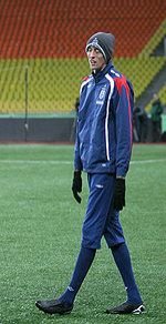 150px-Peter_Crouch_Russia_vs_England_17_oсtober_2007_training_one_day_prior_to_a_match.jpg