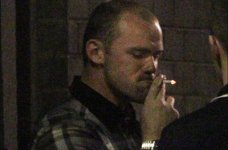 2Z6SC8RVHT_rooney_smoking.jpg