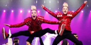 550w_music_eurovision_jedward_1.jpg