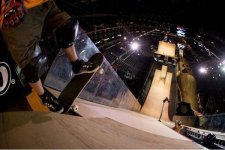 Insanely-Crazy-Skateboarding-Vertical-Drop.jpg