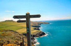 pembrokeshire_coast_path.jpg