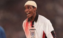 Paul-Ince-leads-England-t-002.jpg