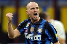 cambiasso2.jpg