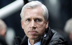 alan-pardew_2442206b.jpg