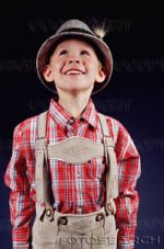 boy-wearing-lederhosen_~IS683-032.jpg