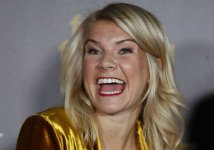 1543902127-AP_Ada_Hegerberg_18.jpg