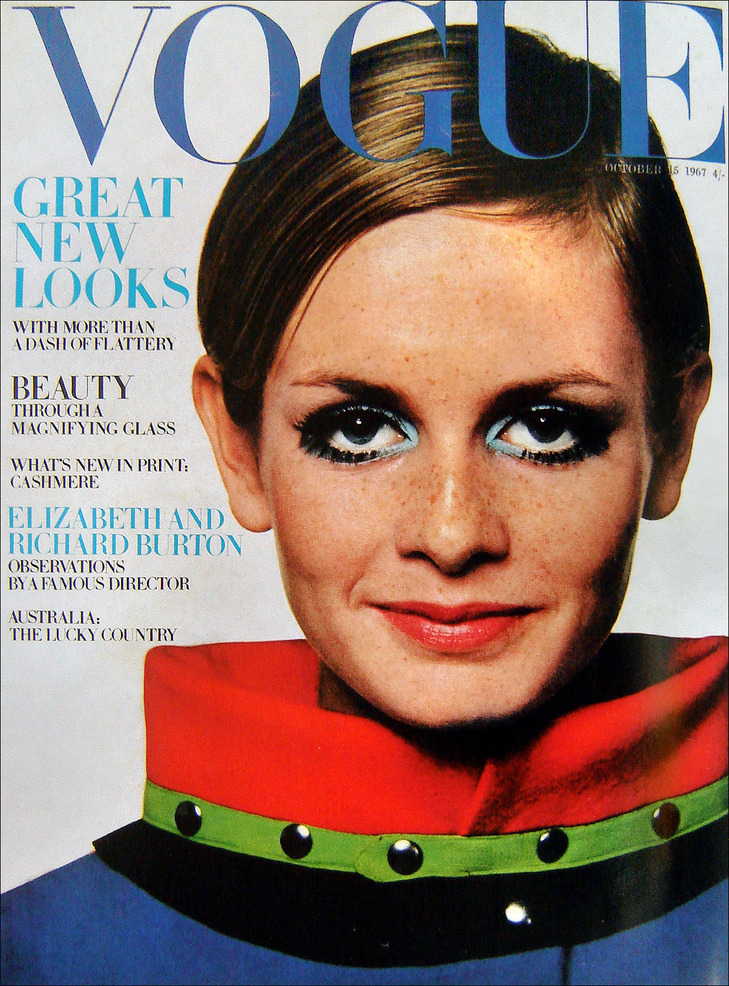 twiggy-by-ronald-traeger-vogue-british-october-1967.jpg