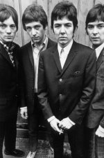 small-faces-TF3J_o_tn.jpg