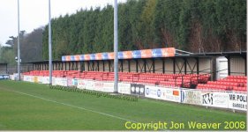 histon_seated_stand_new.jpg