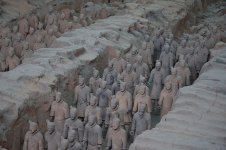 800px-Terracotta_Army_Pit_1_-_2.jpg