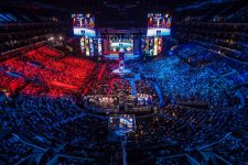 league-of-legfaker-of-skt-t1-atlol-world-championship-at-the-staples-center-lol-world-championsh.jpg