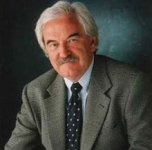 Des Lynam.jpg