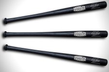 Cold-Steel-Brooklyn-Smasher-Unbreakable-Baseball-Bat.jpg