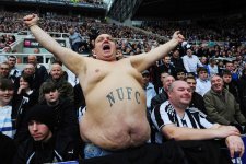 newcastle-fan-topless.jpg